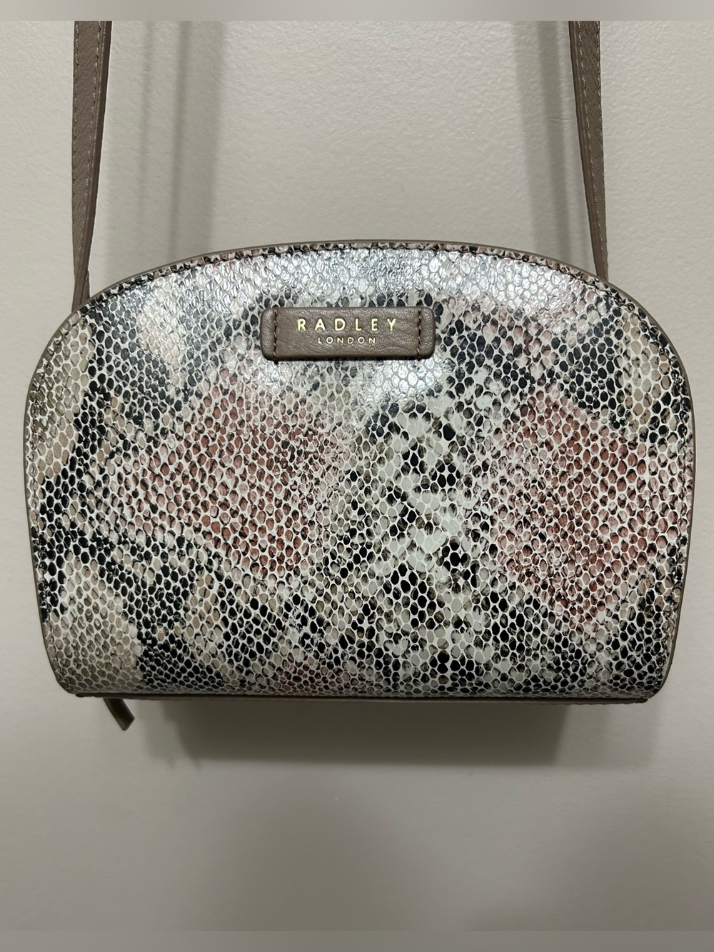 RADLEY LONDON Snake-Embossed Crossbody in Neutral Multi (Beige, Black, Pink)